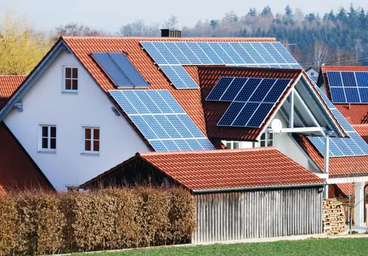 Ile paneli potrzebujesz do instalacji 3 kW? Oblicz to łatwo!