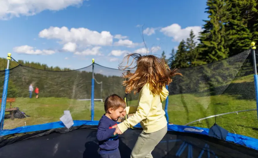 Trampolina w ziemi - Jak uniknąć błędów? Poradnik